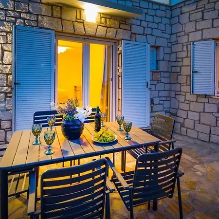 Ai Giannis Sleeps 7 Pool Air Con Wifi Villa Keri