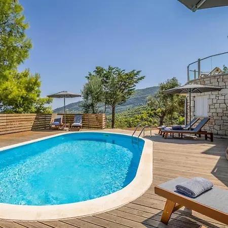 Ai Giannis Sleeps 7 Pool Air Con Wifi Villa